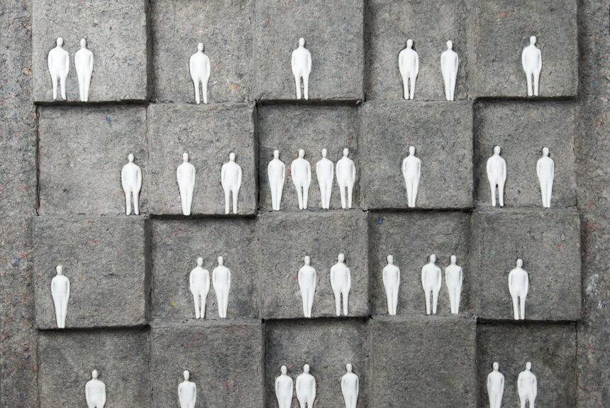 Radová_reliéf_sml Šárka Radová – Mezi lidmi