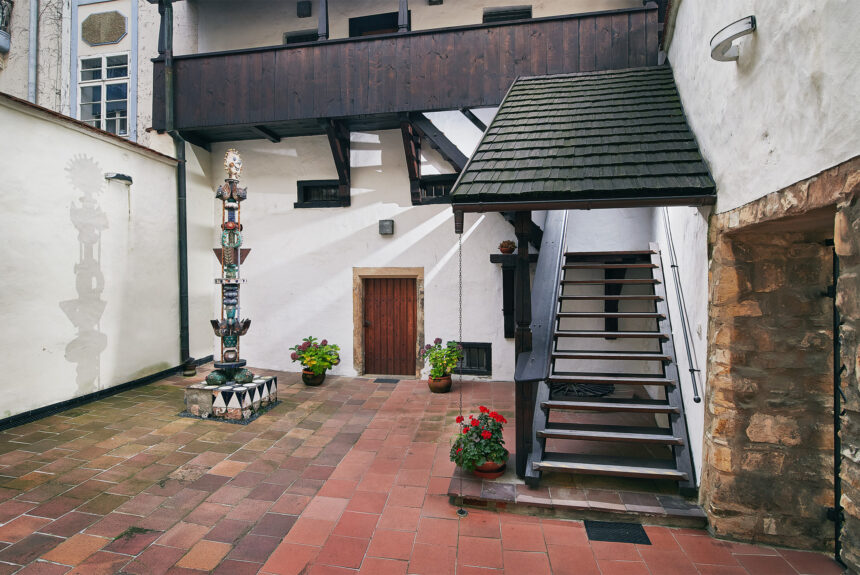 Omezení provozu Muzea insitního umění